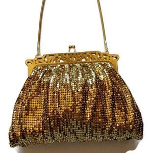 Vintage 1930s Whiting & Davis Gold Mesh Purse